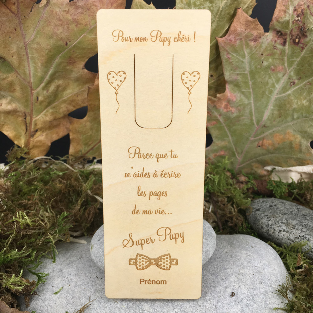 marque page en bois personnalisé avec gravure laser