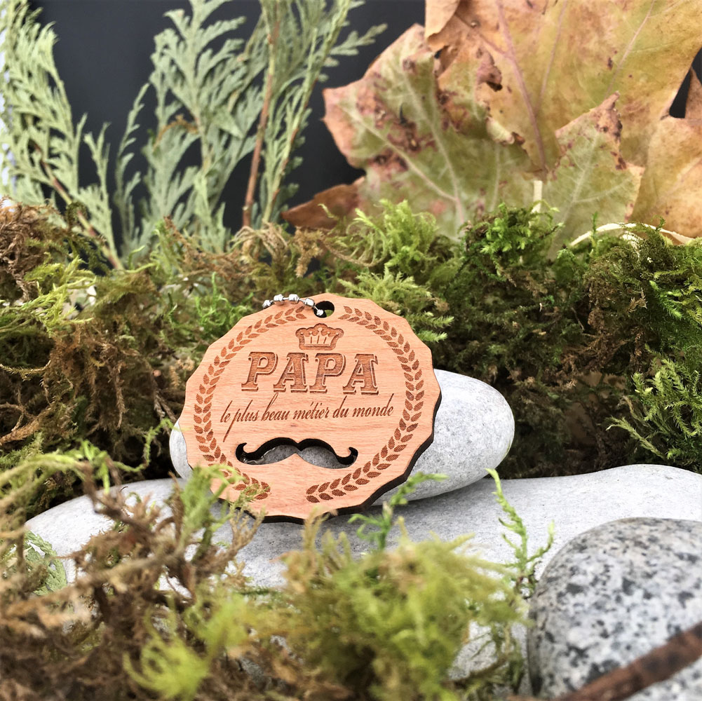 porte-clés personnalisé bois gravé papa