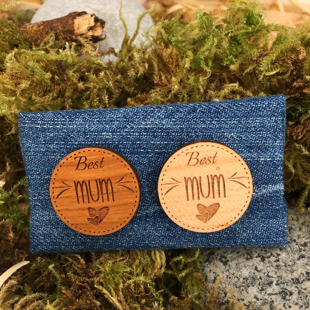 pin's bois personnalisé gravé best mum