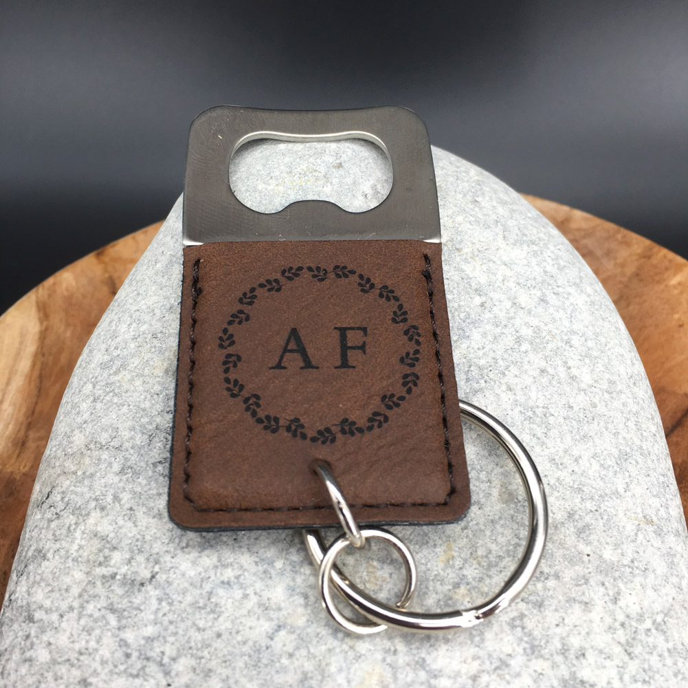 porte clé décapsuleur personnalisé gravé en simili cuir