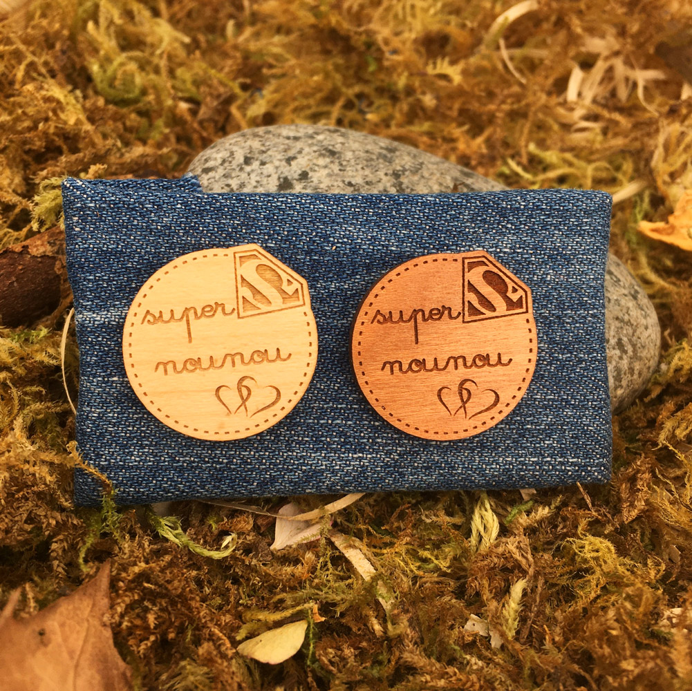 pins bois super nounou érable et cerisier - idée cadeau fin d'année scolaire