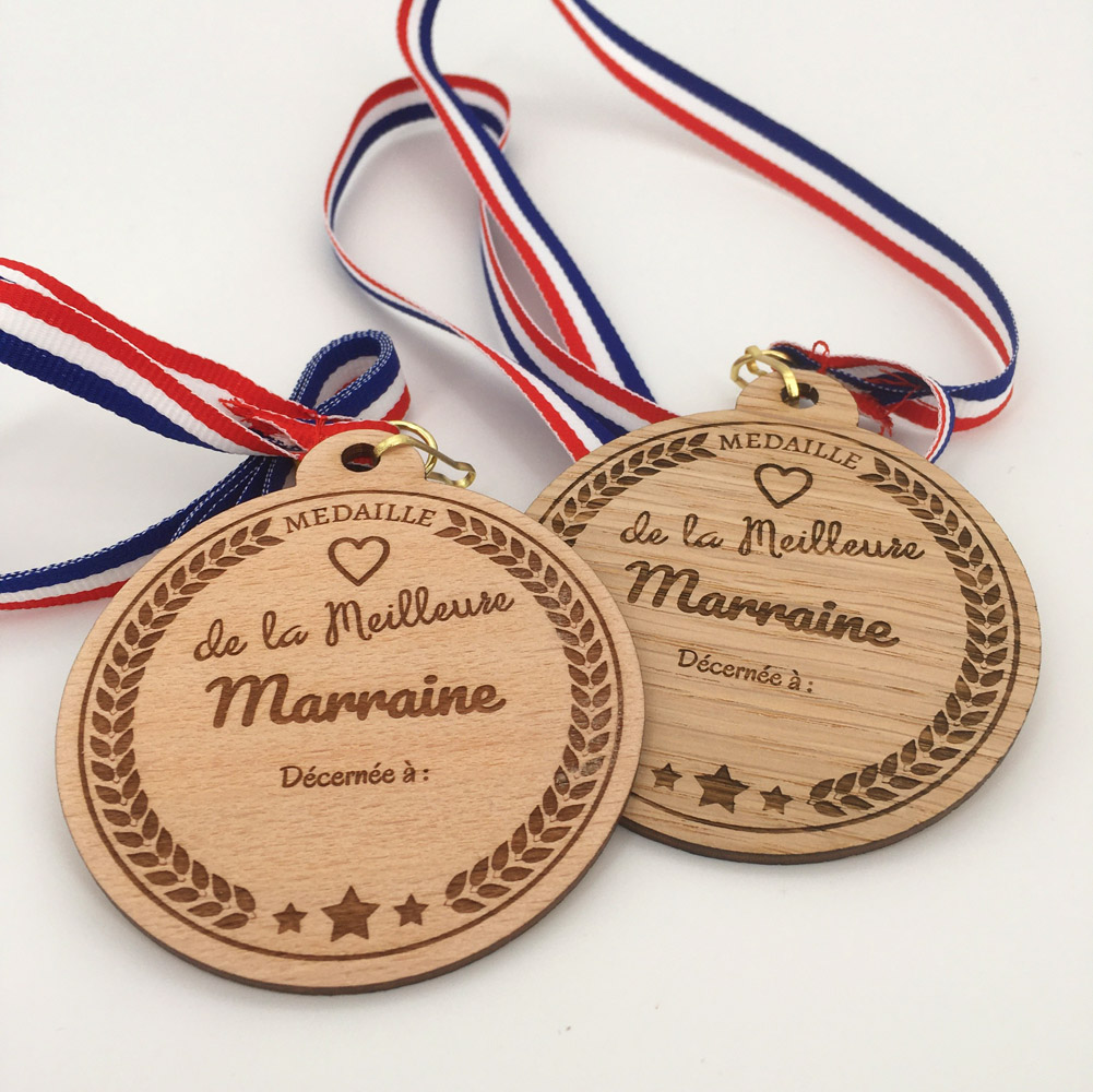 médaille bois meilleure marraine hêtre et chêne