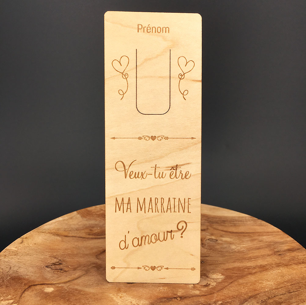 marque-page bois personnalisé marraine d'amour