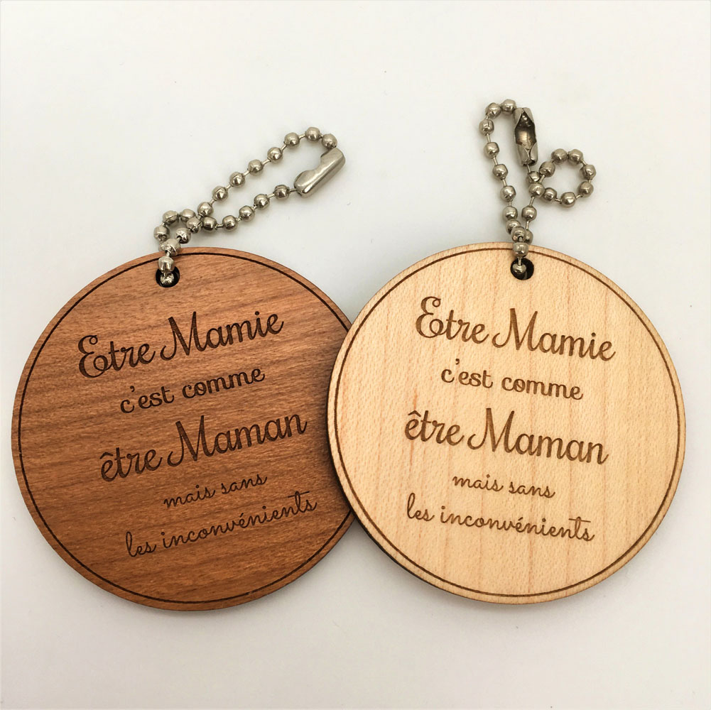 porte-clés bois rond personnalisé être mamie ensemble