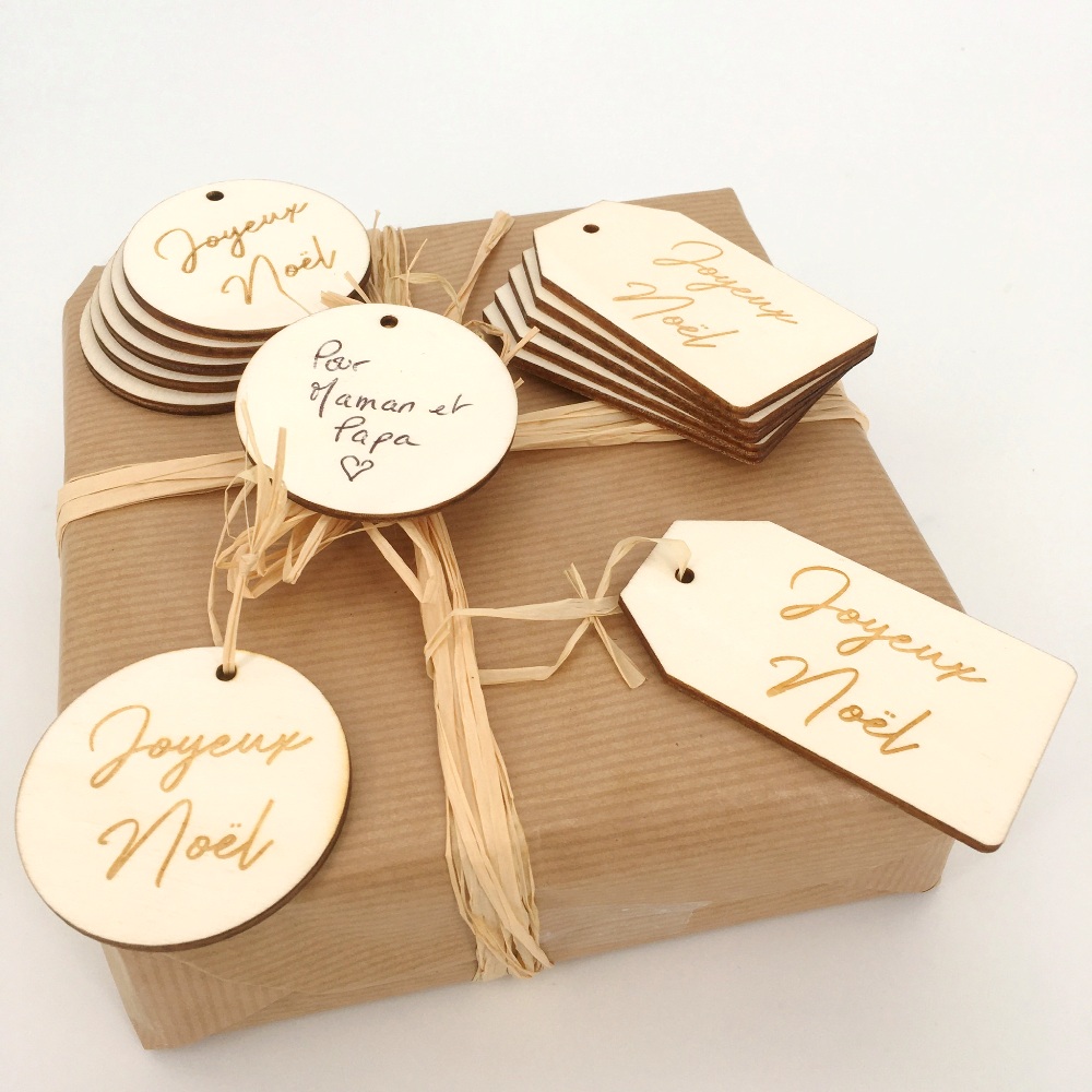 étiquettes bois cadeau de noël