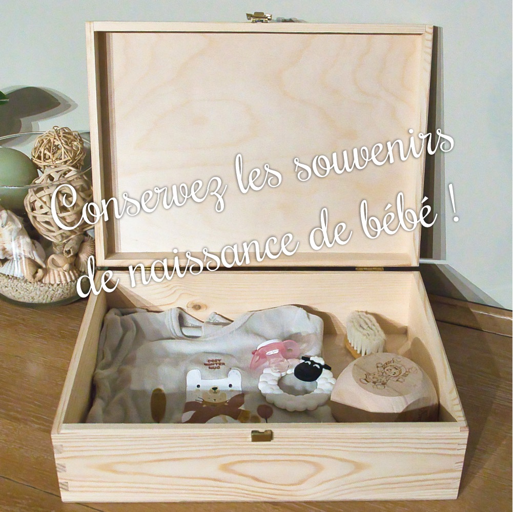 coffret naissance personnalisé en bois couvercle ouvert